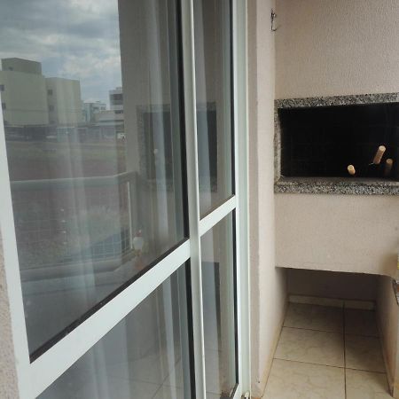 Apartamento Mobiliado Com Garagem Apartment Chapeco Exterior photo